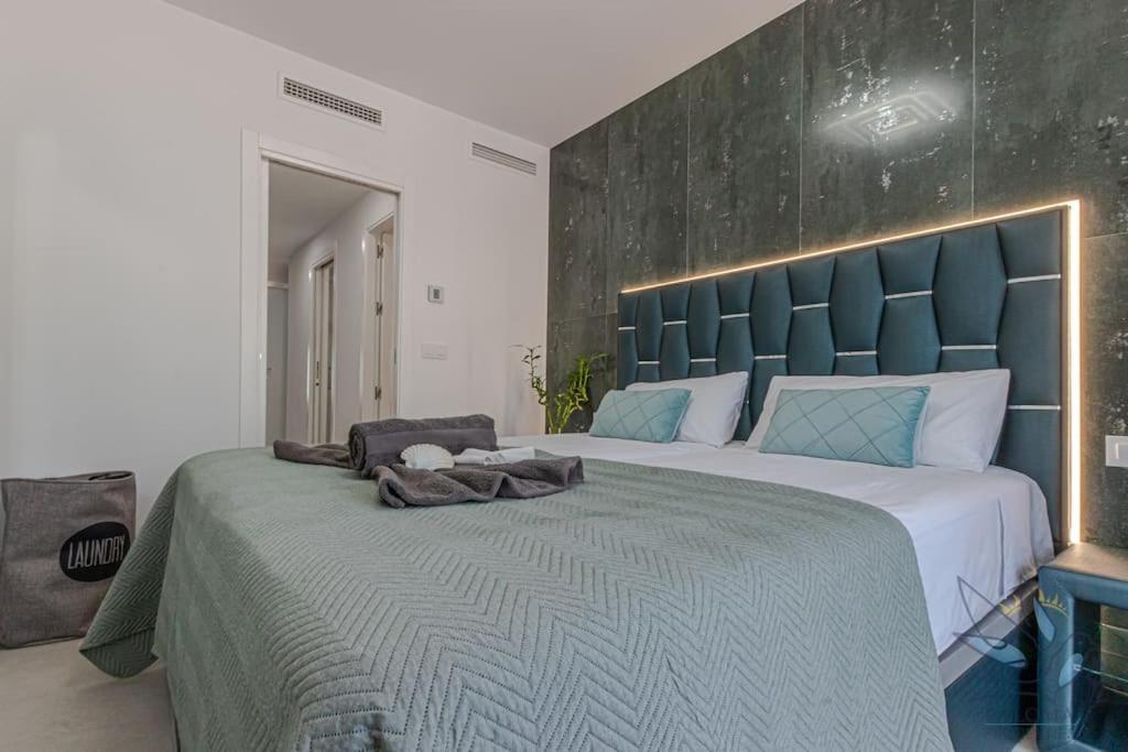 Puerto Marina Luxury 2Bdr Apartment With Sea View Беналмадена Екстериор снимка
