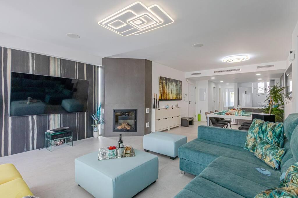 Puerto Marina Luxury 2Bdr Apartment With Sea View Беналмадена Екстериор снимка